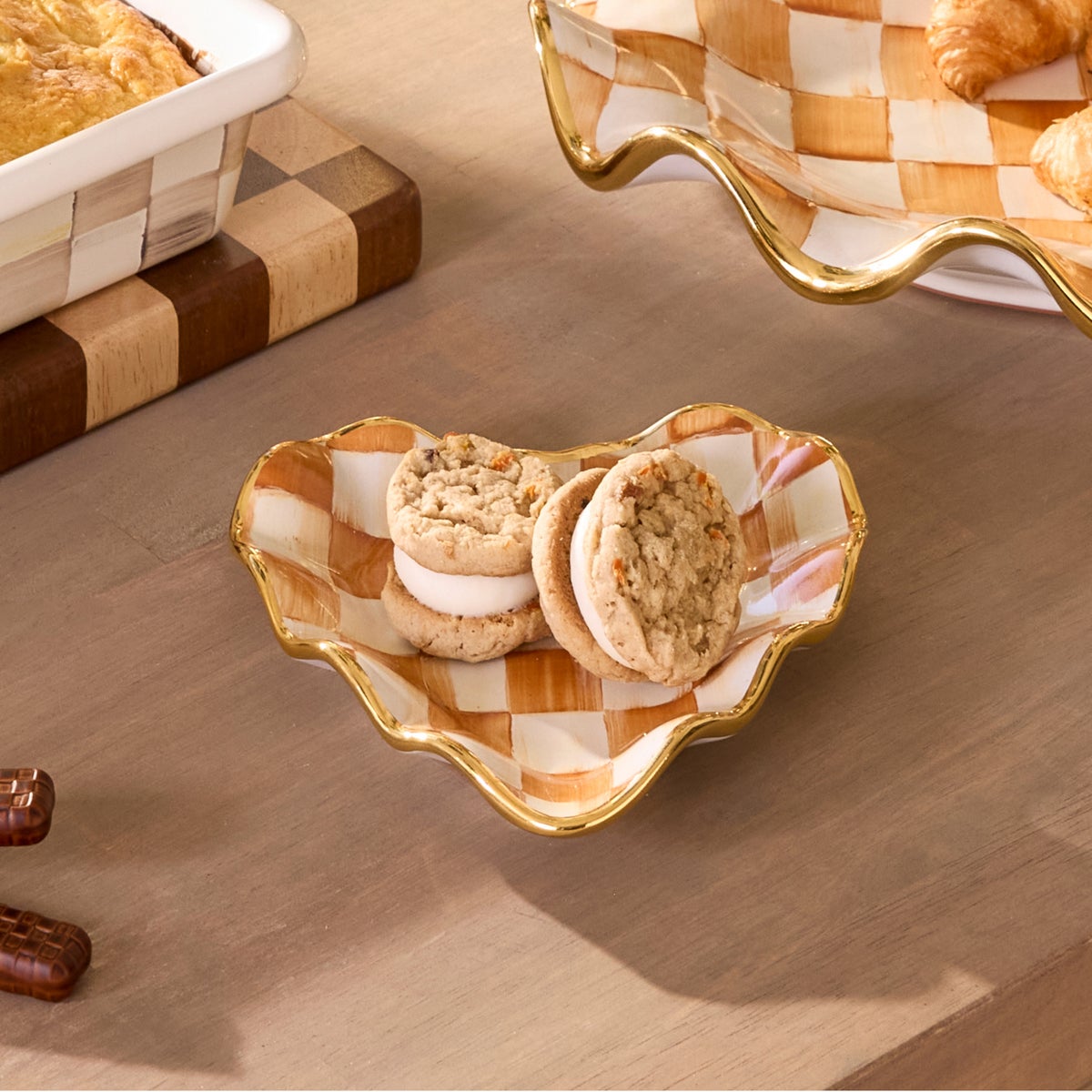 Ginger Check Fluted Heart Plate - Image 5