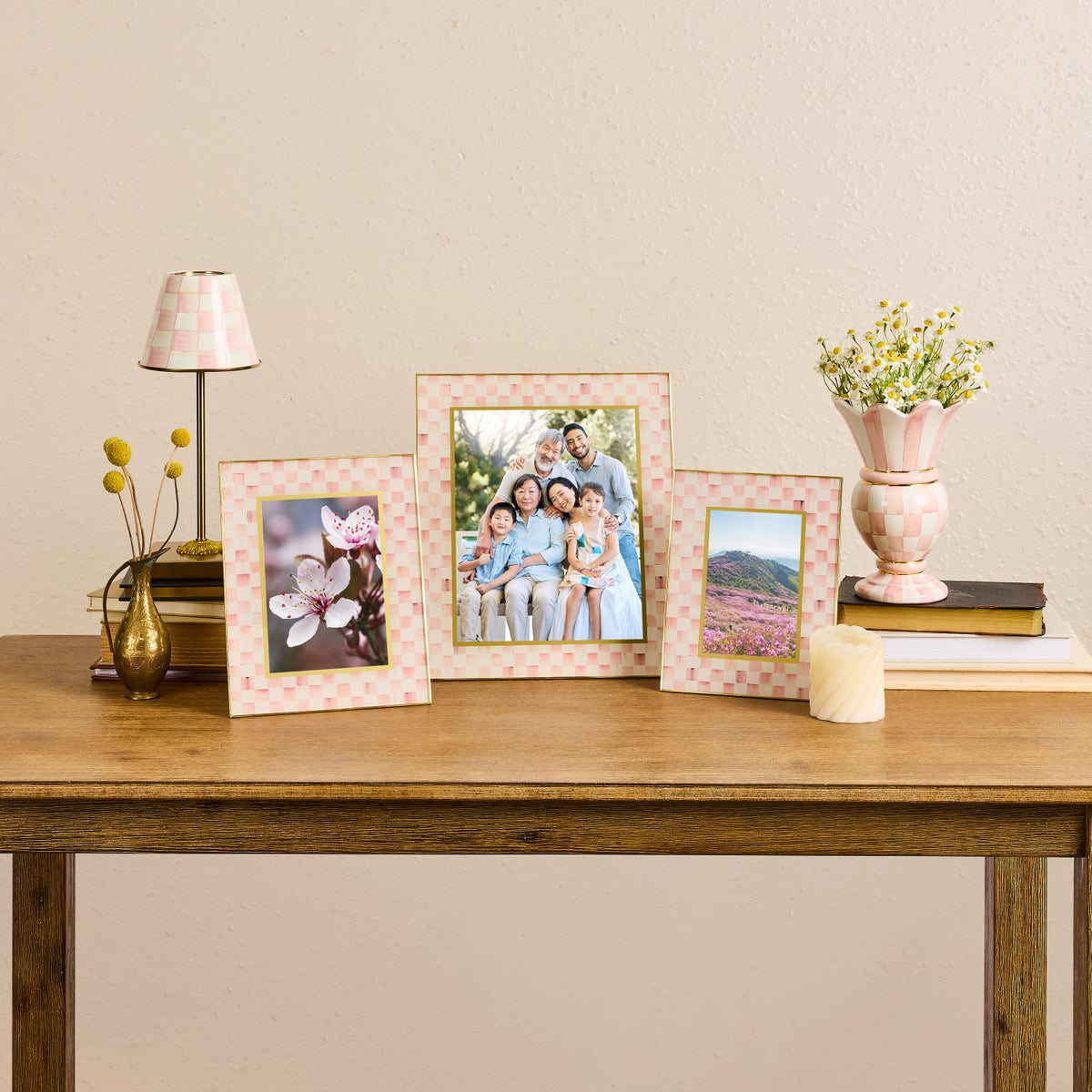 Rosy Check 5" x 7" Glass Frame - Image 2