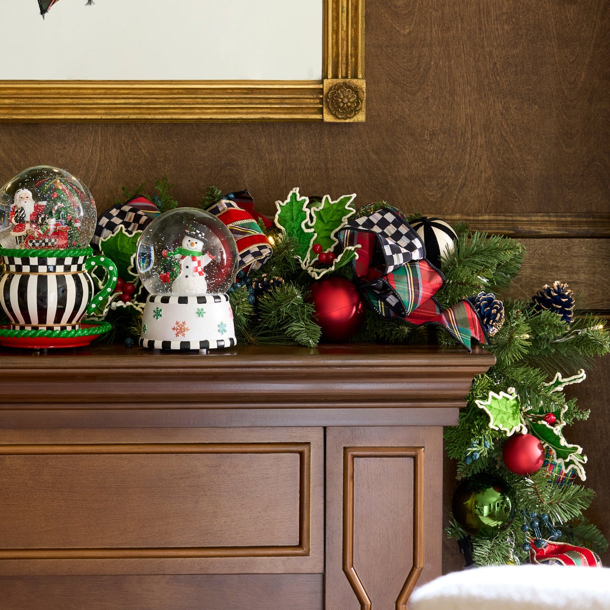 Tartastic Illuminated Garland - Image 5