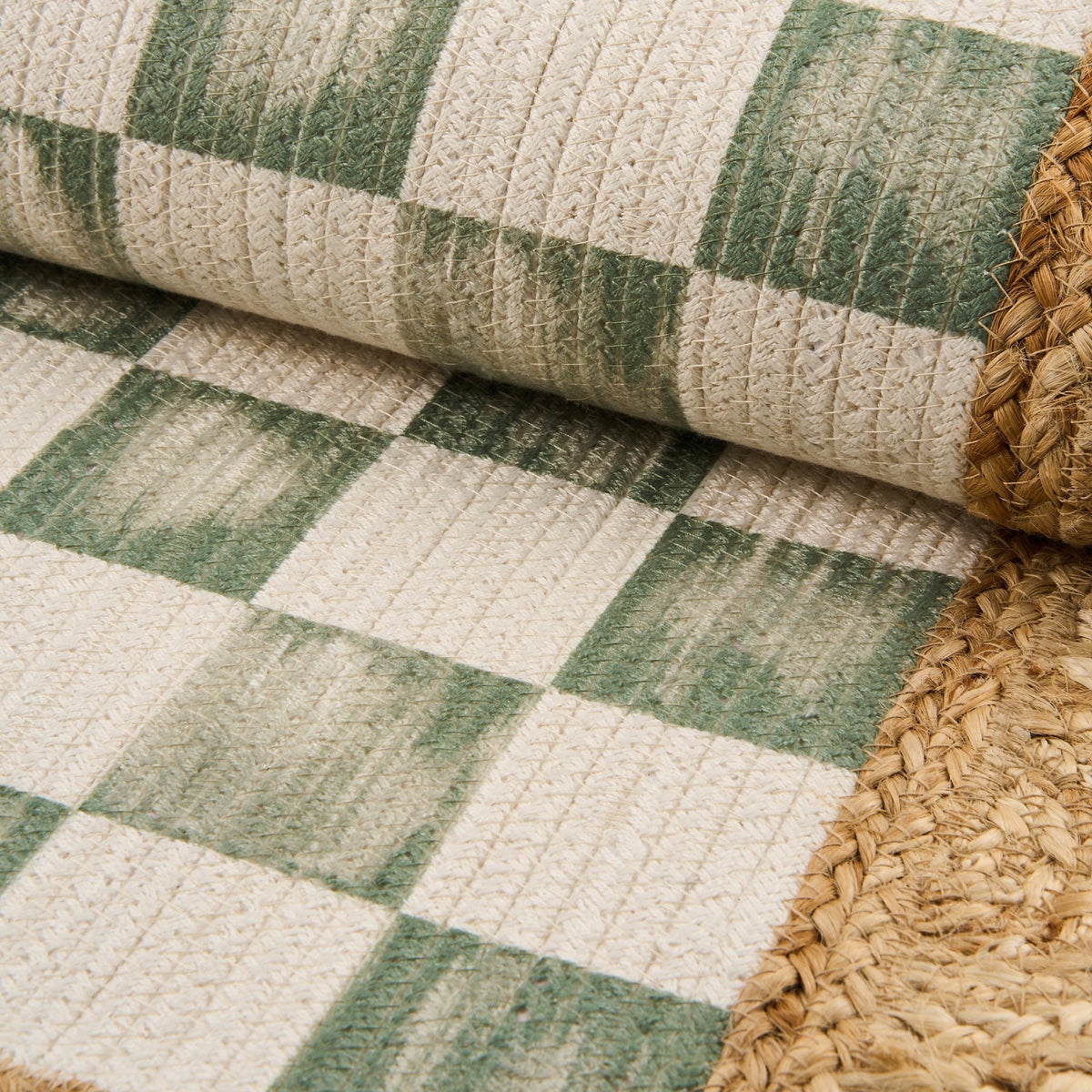 Green Check with Jute Scallops 5' x 7'10.5" Rug - Image 3
