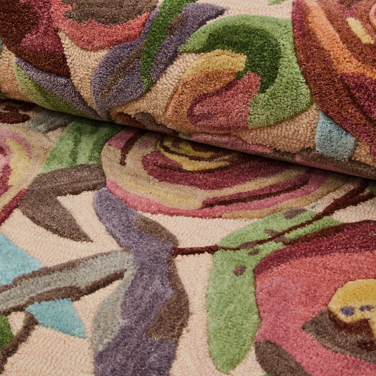 Sonia's Rose 8' x 10' Rug - Image 2