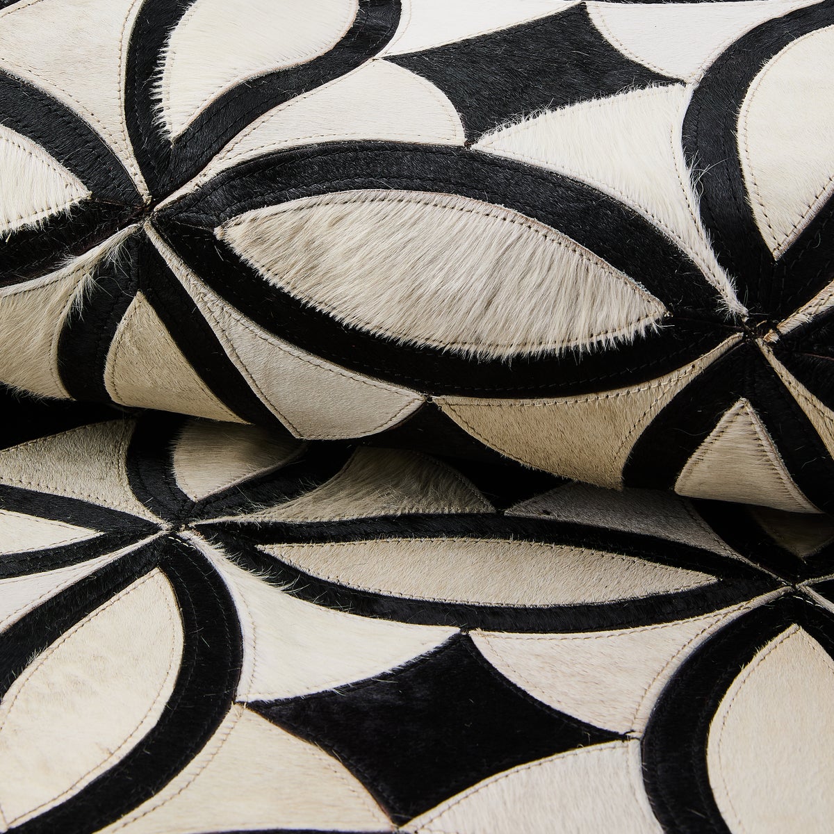 White Kyoto Hair on Hide 6' Round Rug - Image 2