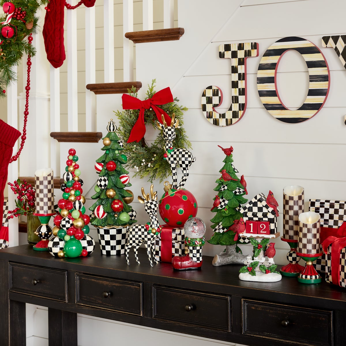 Jolly Holiday Bauble Tree - Image 2