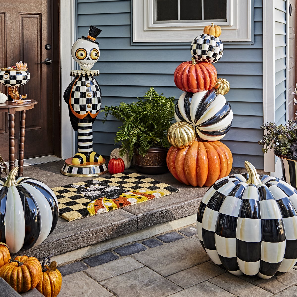 Courtly Check Outdoor Pumpkin - Image 2