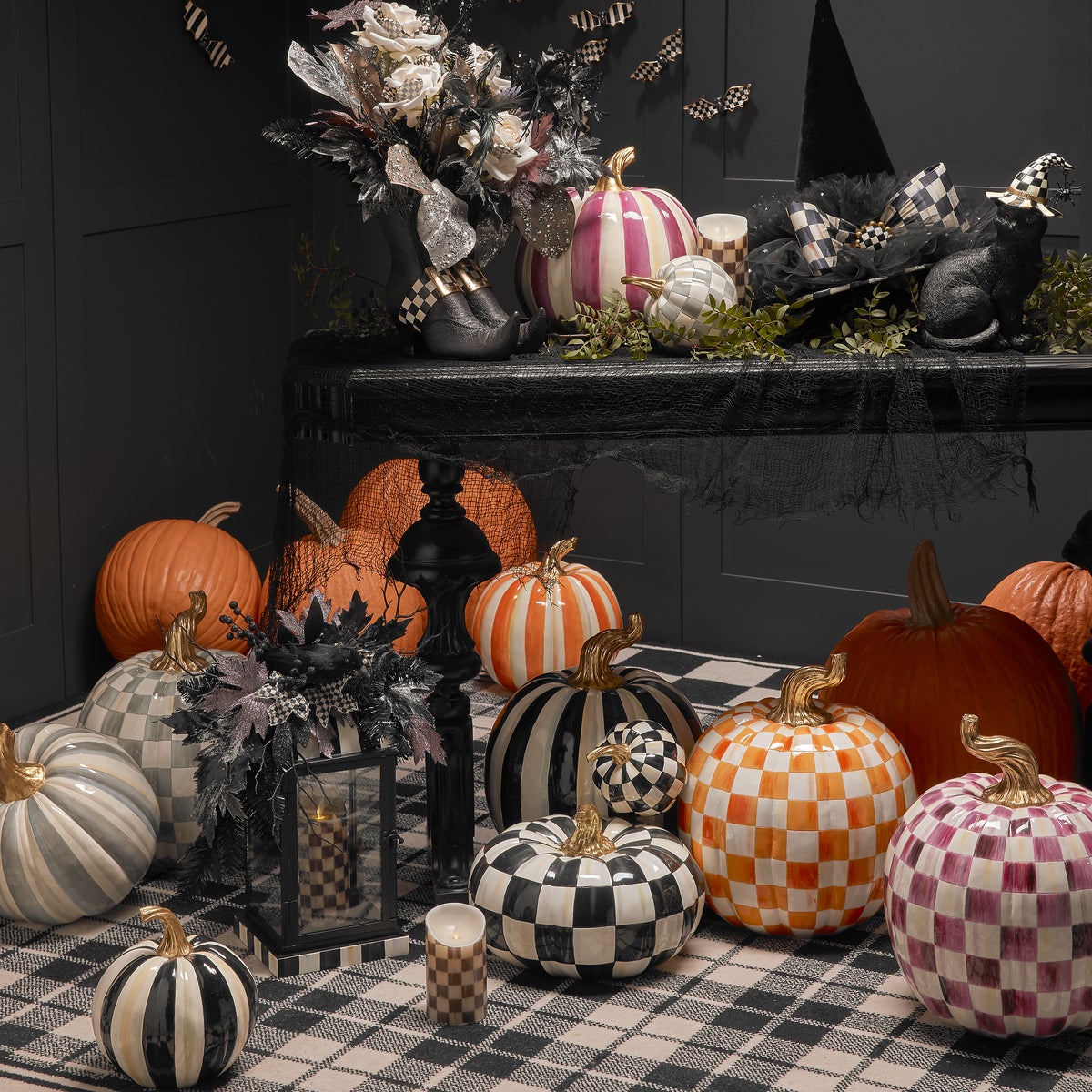 Courtly Check Glossy Mini Pumpkin - Image 6
