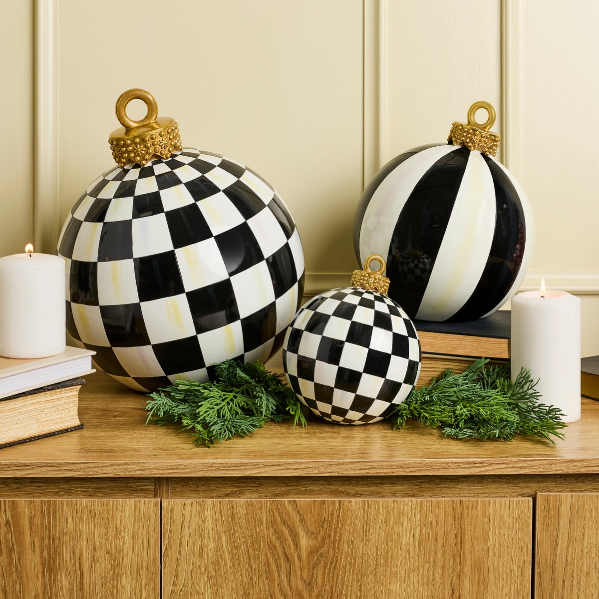 Courtly Check Large Tabletop Ornament - Image 2