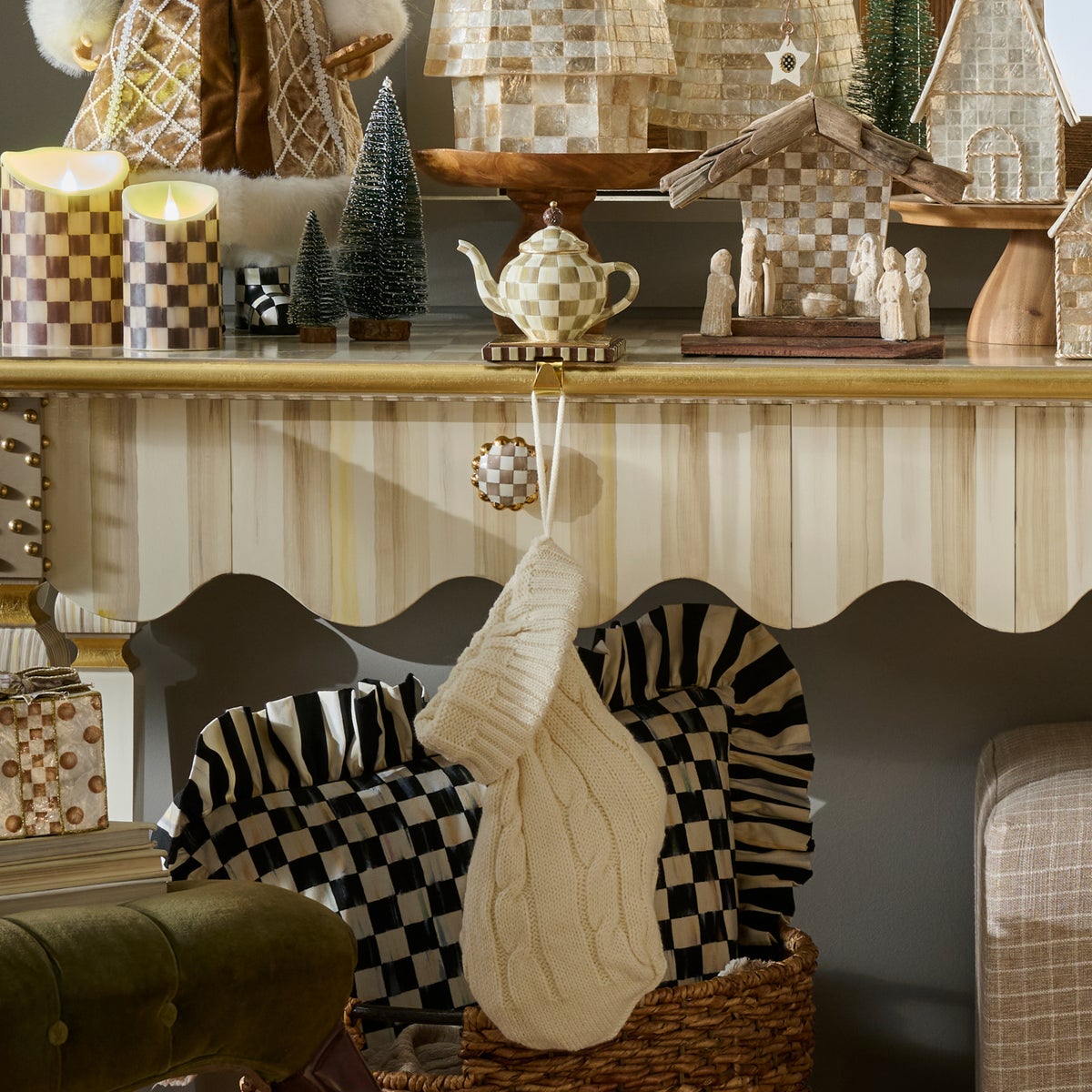 Mocha Check Teapot Stocking Holder - Image 5