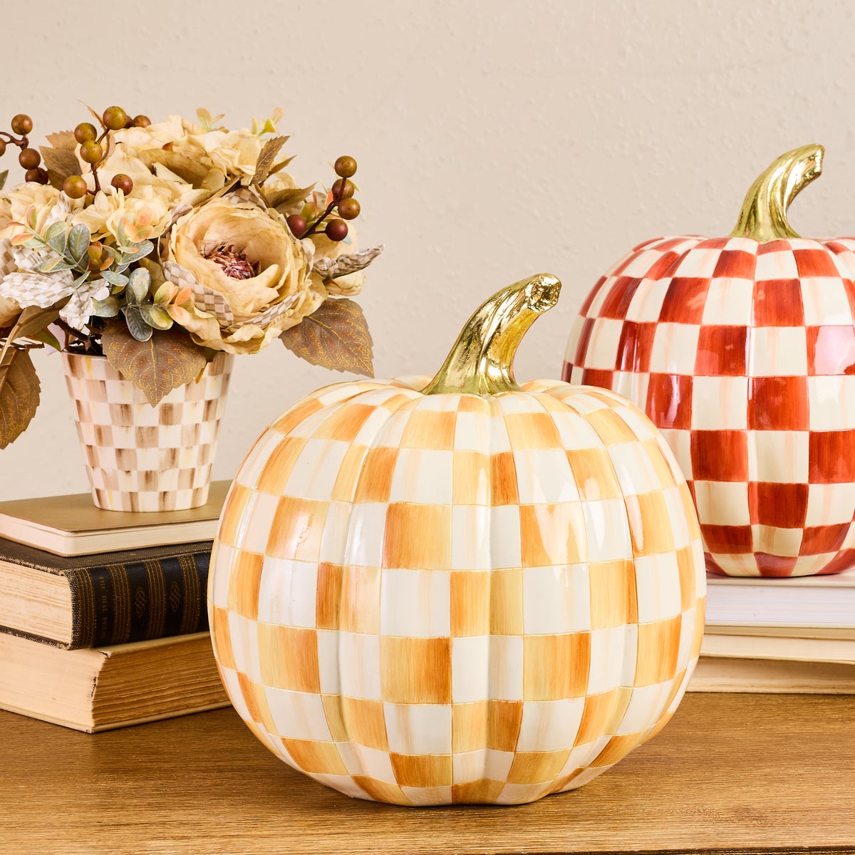 Amber Check Medium Pumpkin - Image 2