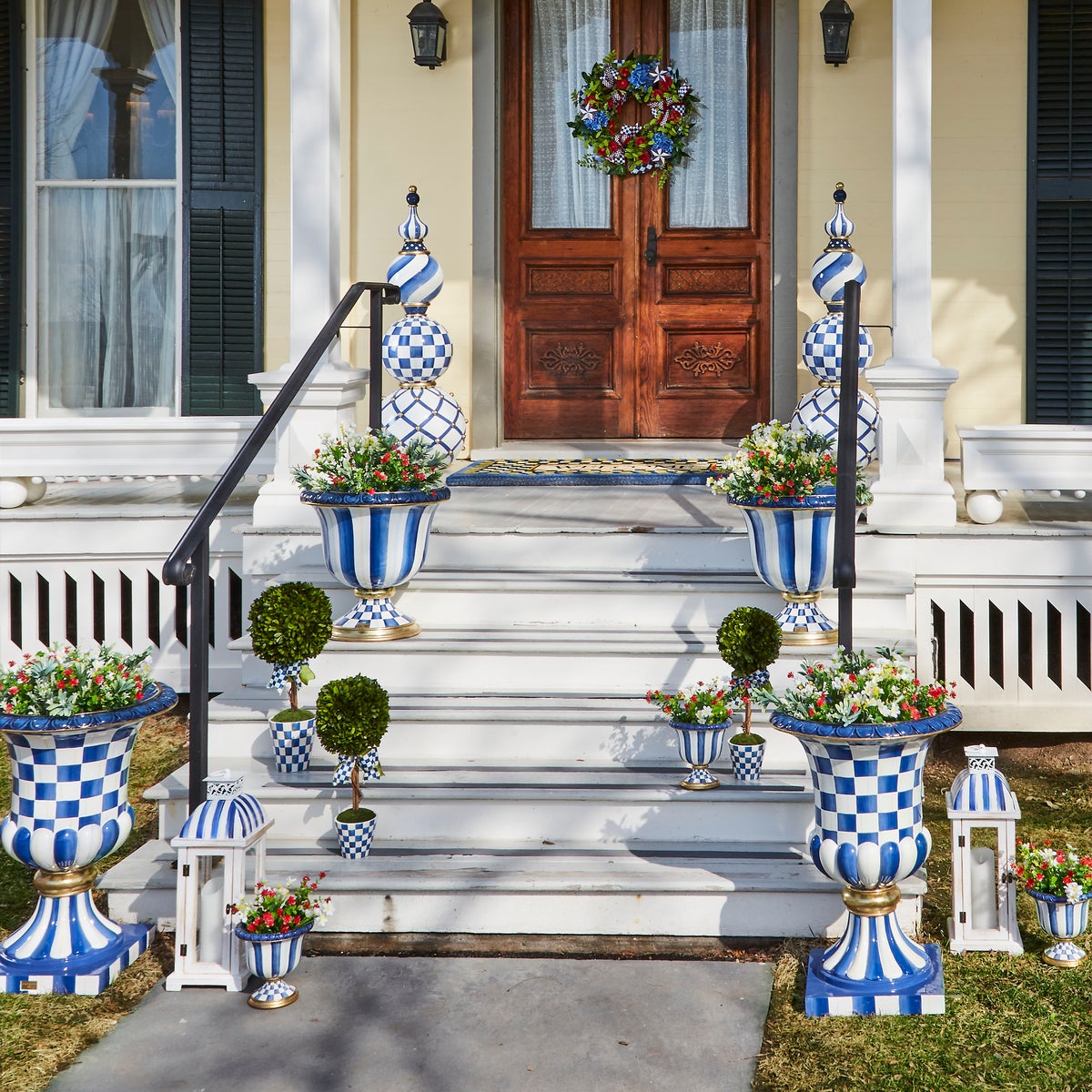 Royal Stripe Urn - Image 3