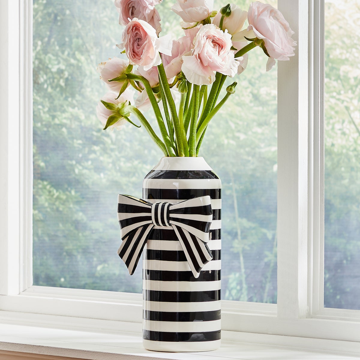 Courtly Bow Vase - Image 2