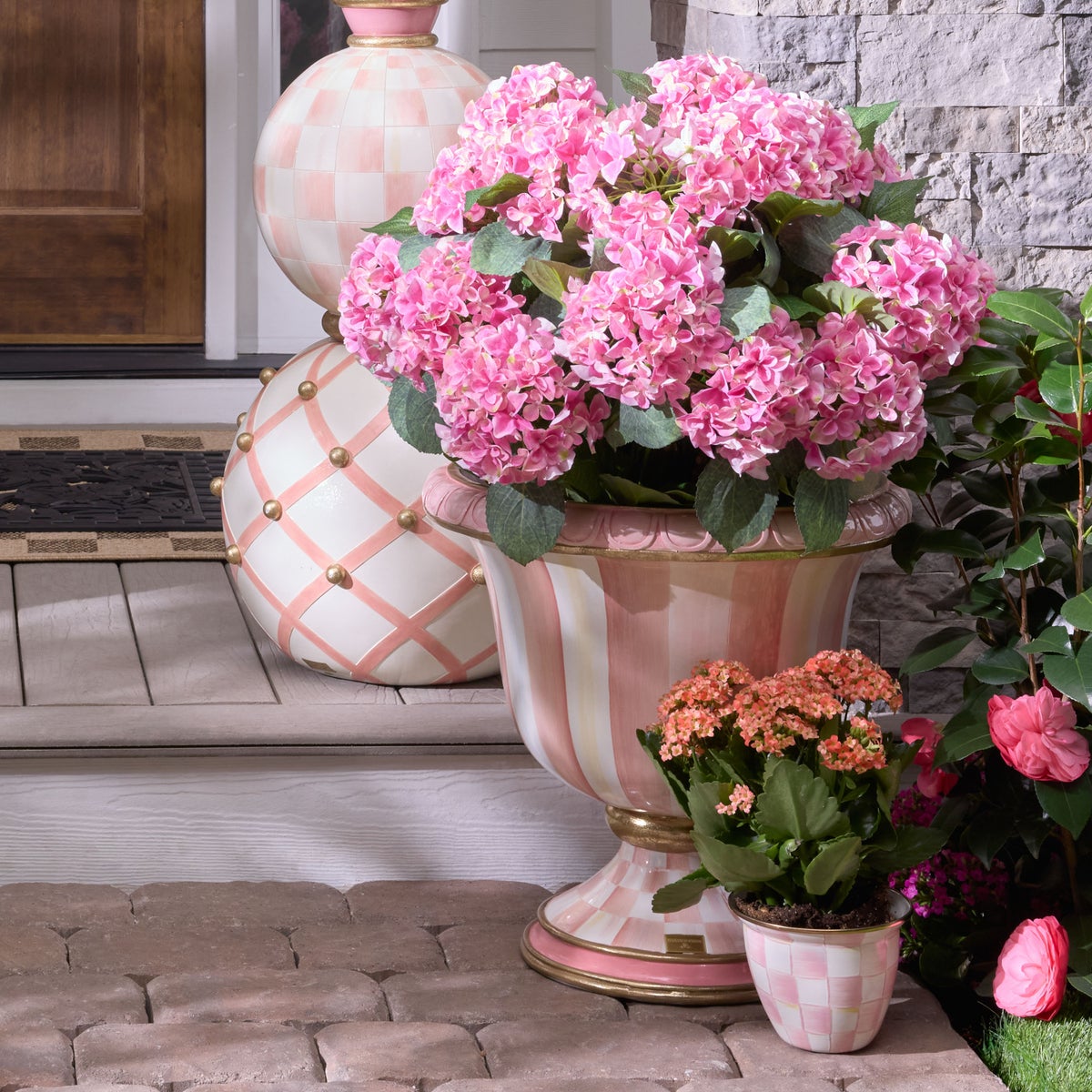 Rosy Stripe Urn - Image 6