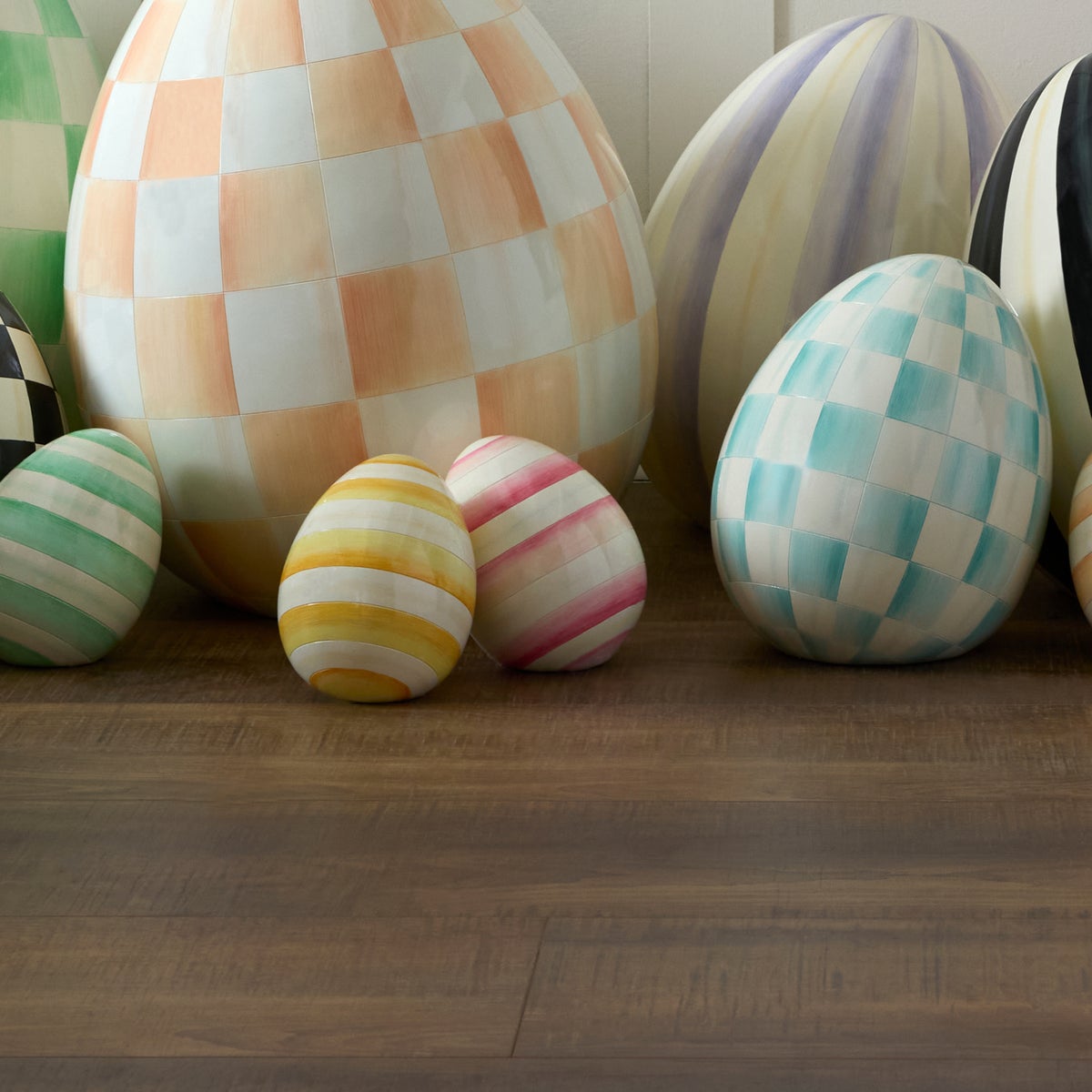 Bubblegum Stripe Mini Egg - Image 3