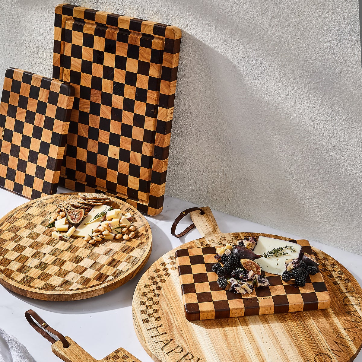 Check Carving Board - Image 3