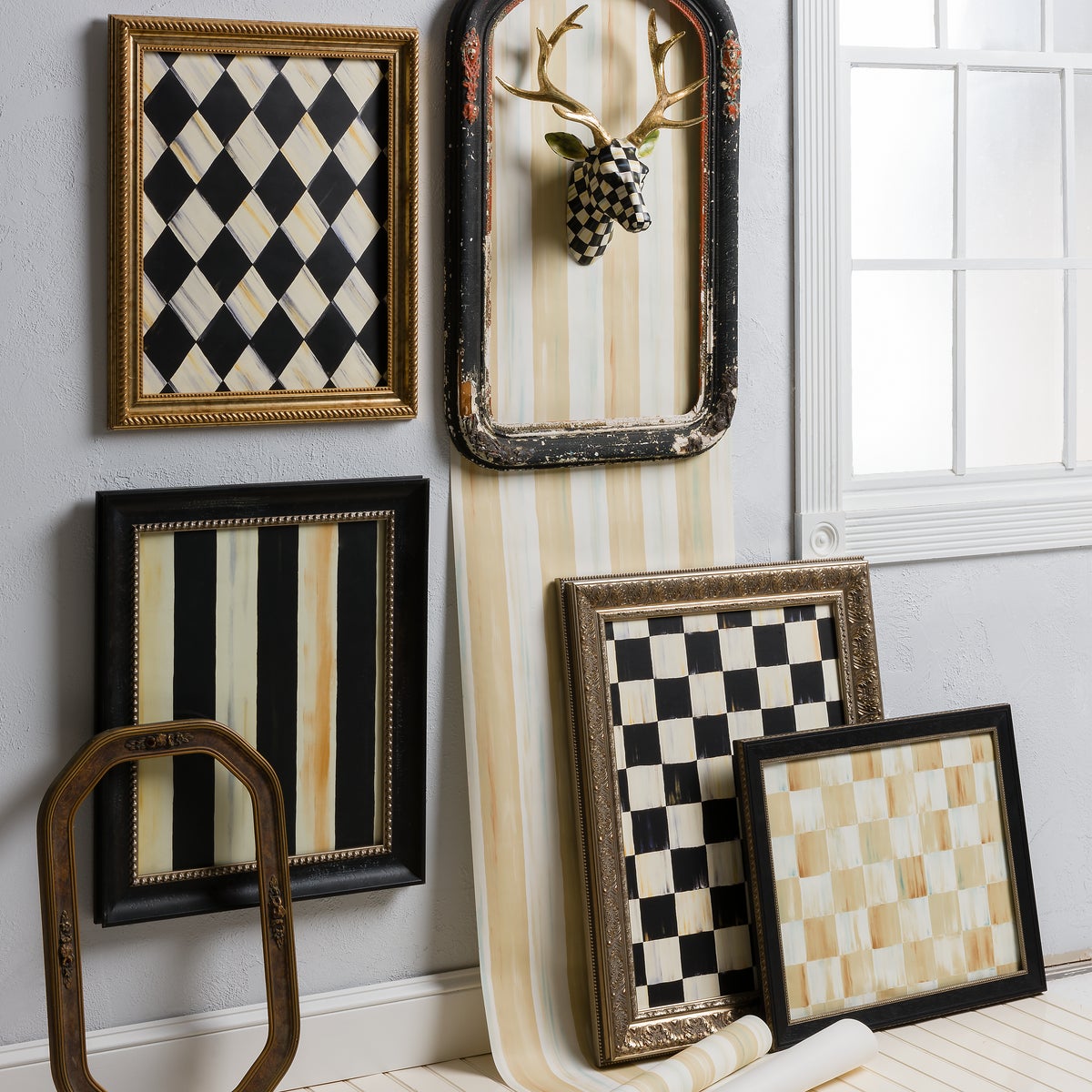 Courtly Check Wallpaper - Image 3