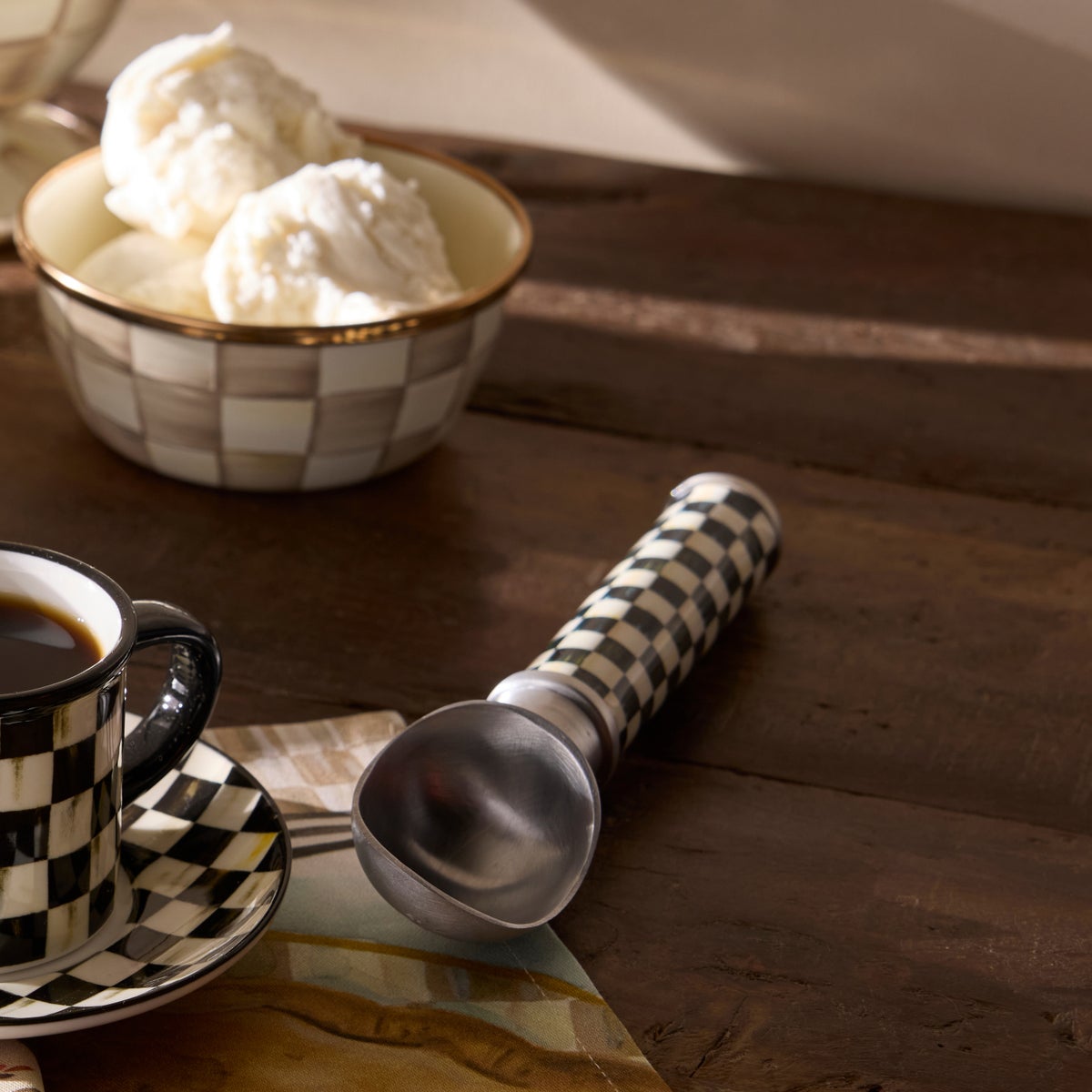 Courtly Check Supper Club Ice Cream Scoop - Image 3