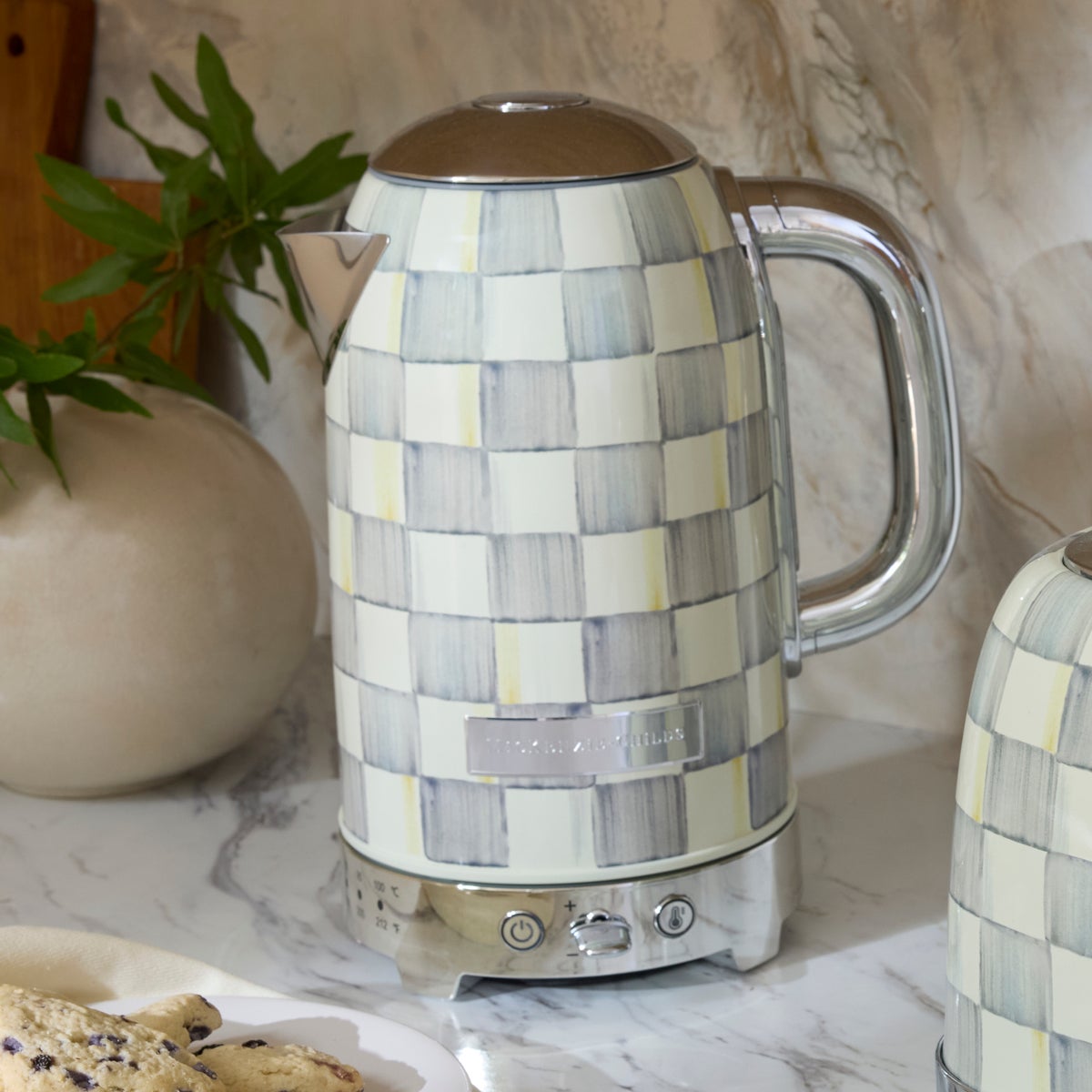 Sterling Check Electric Kettle - Image 2