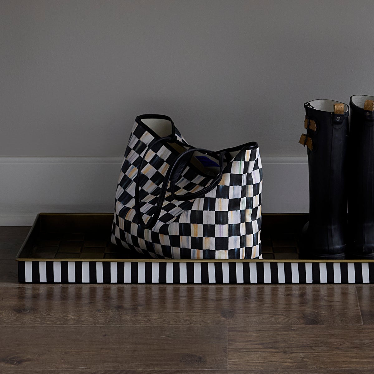 Courtly Check Marche Medium Tote - Image 2