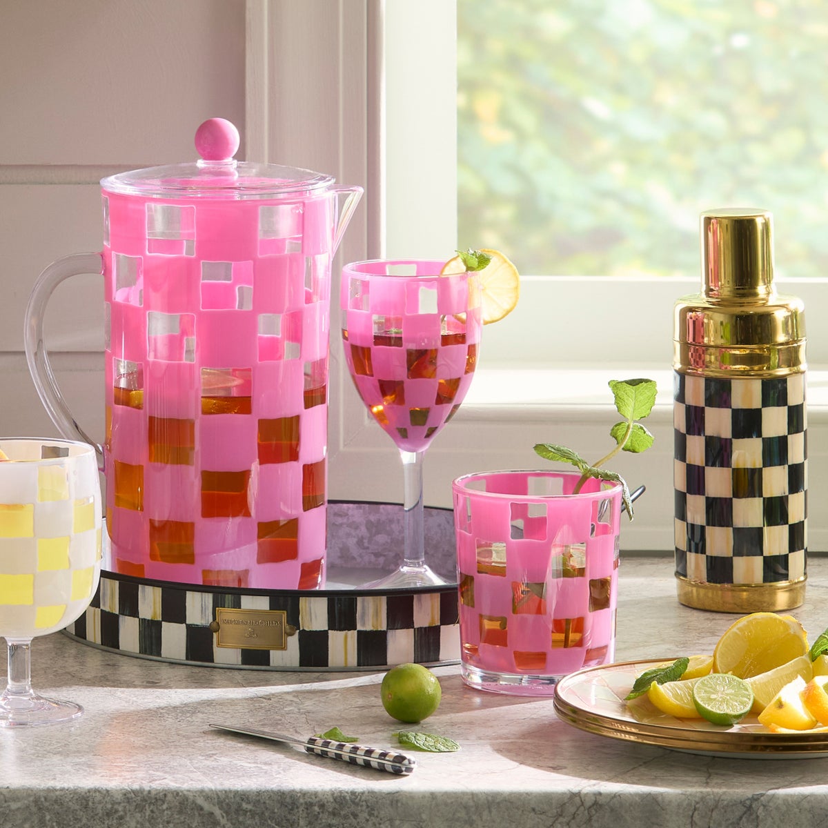 Pink Check Acrylic Wine Goblets, Set of 4 - Image 4