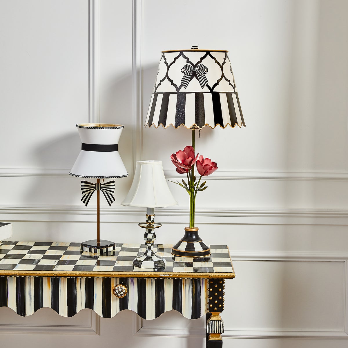 Flower Show Table Lamp - Image 4