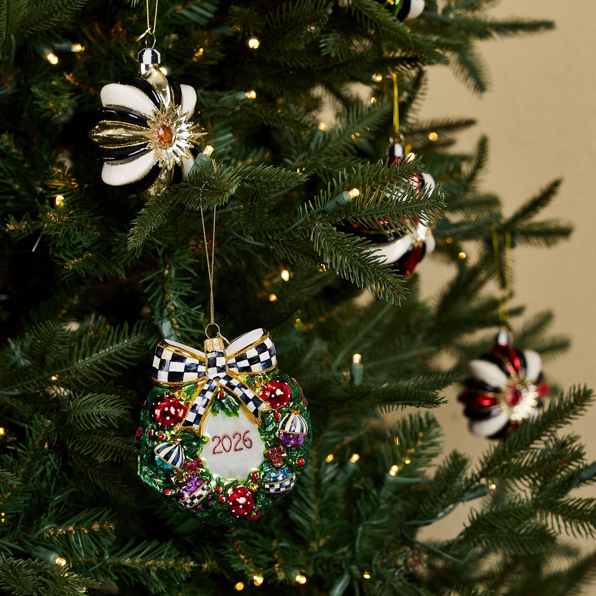 2026 Black Santa Wreath Glass Ornament - Image 5