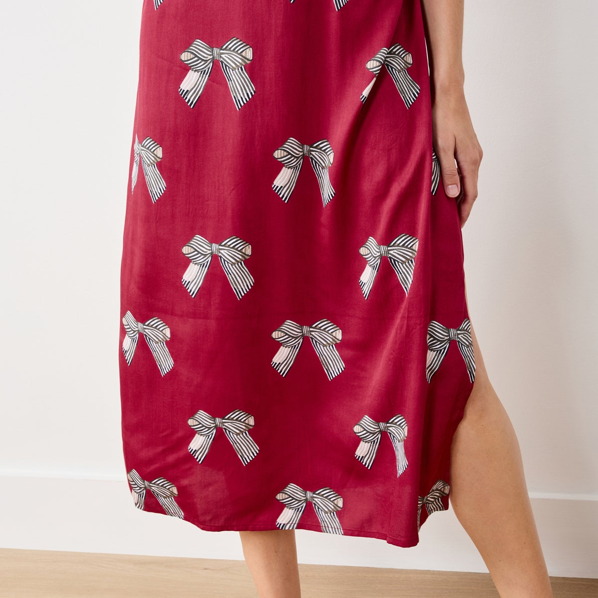 Bow Small Chic to Sleep Nightie - Image 5