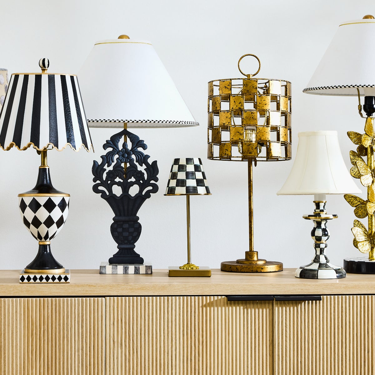 Courtly Check LED Rechargeable Cafe Table Lamp - Image 6
