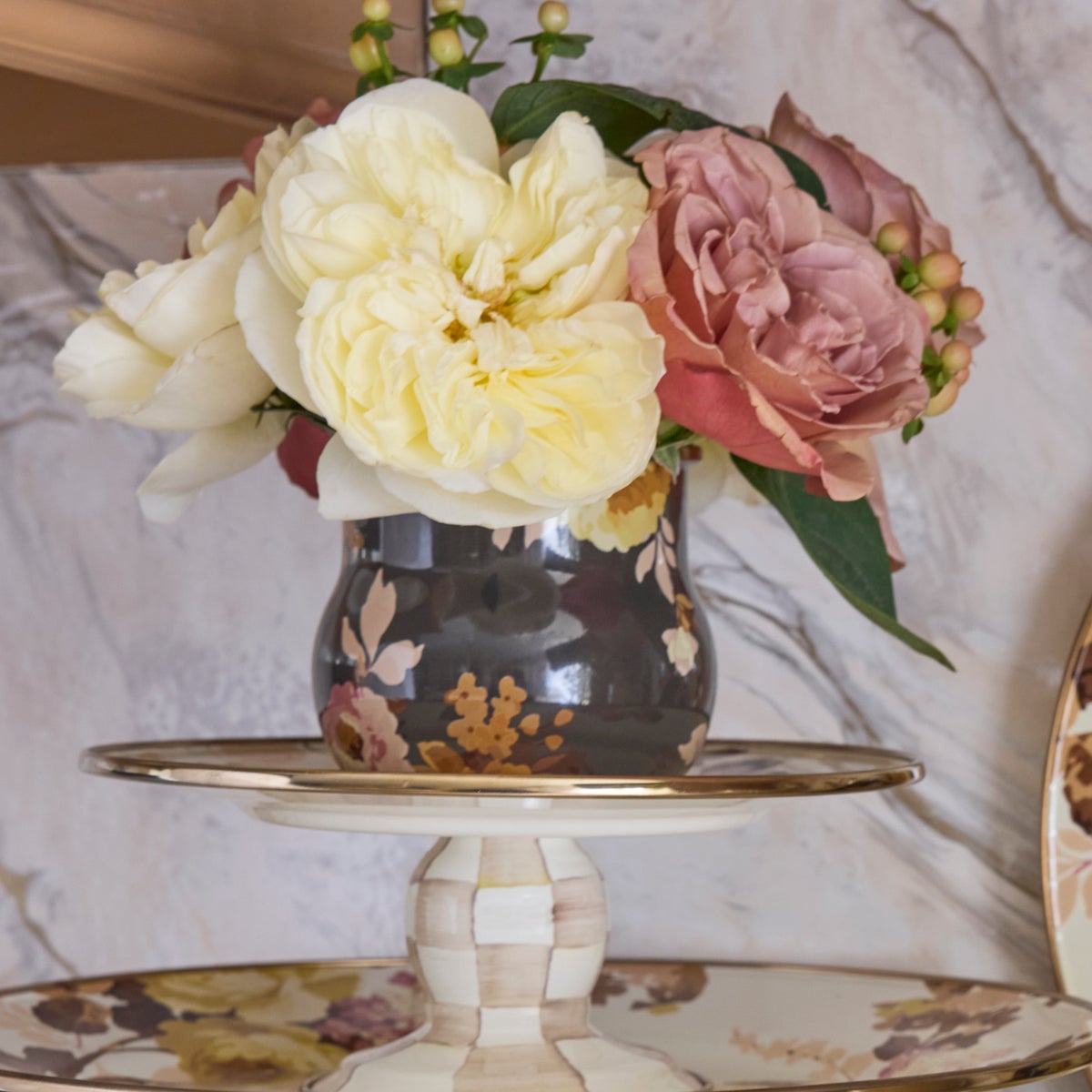 Wild Rose Brown Mug - Image 3
