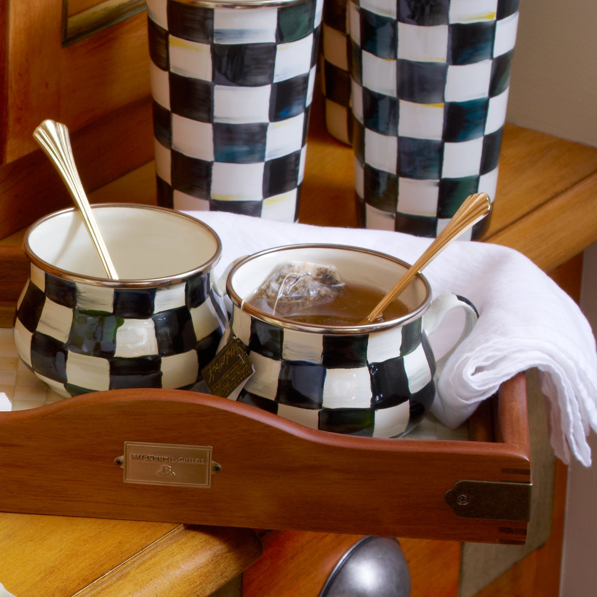 Courtly Check Teacup - Image 5