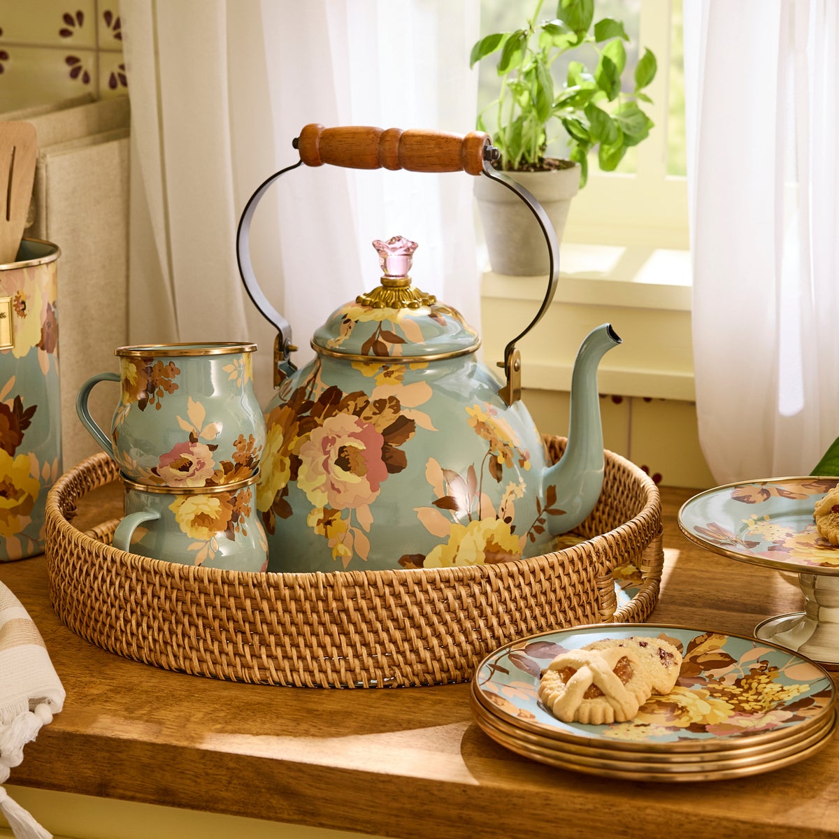 Wild Rose Slate 3 Quart Tea Kettle - Image 2
