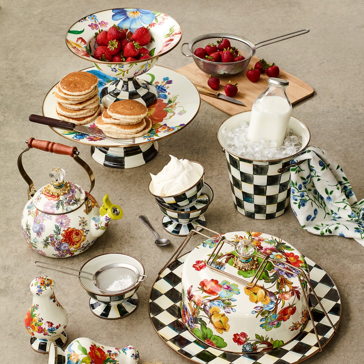 Courtly Check Ice Cream Dish - Image 2