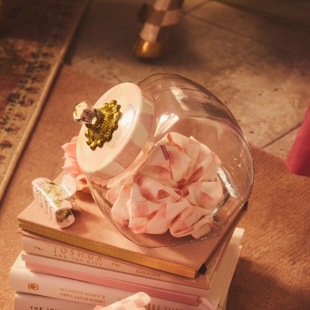 Sweets Jar with Rosy Check Enamel Lid - Image 5
