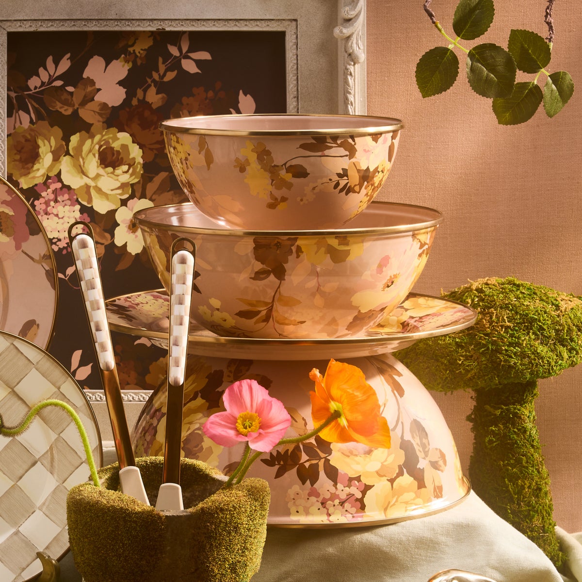 Wild Rose Mauve Medium Everyday Bowl - Image 4