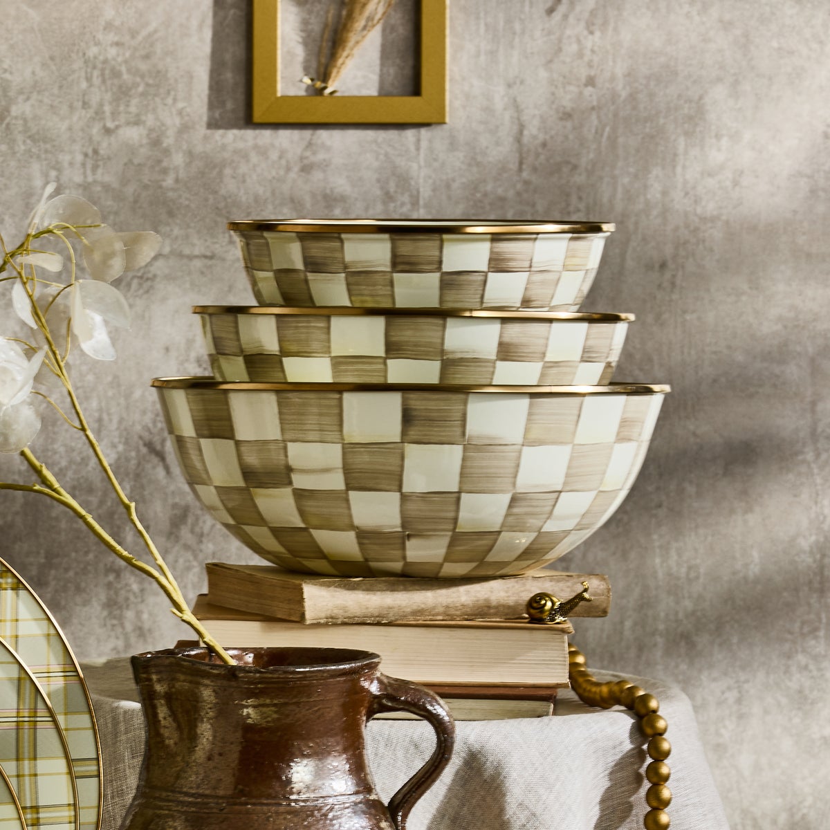 Mocha Check Medium Everyday Bowl - Image 6