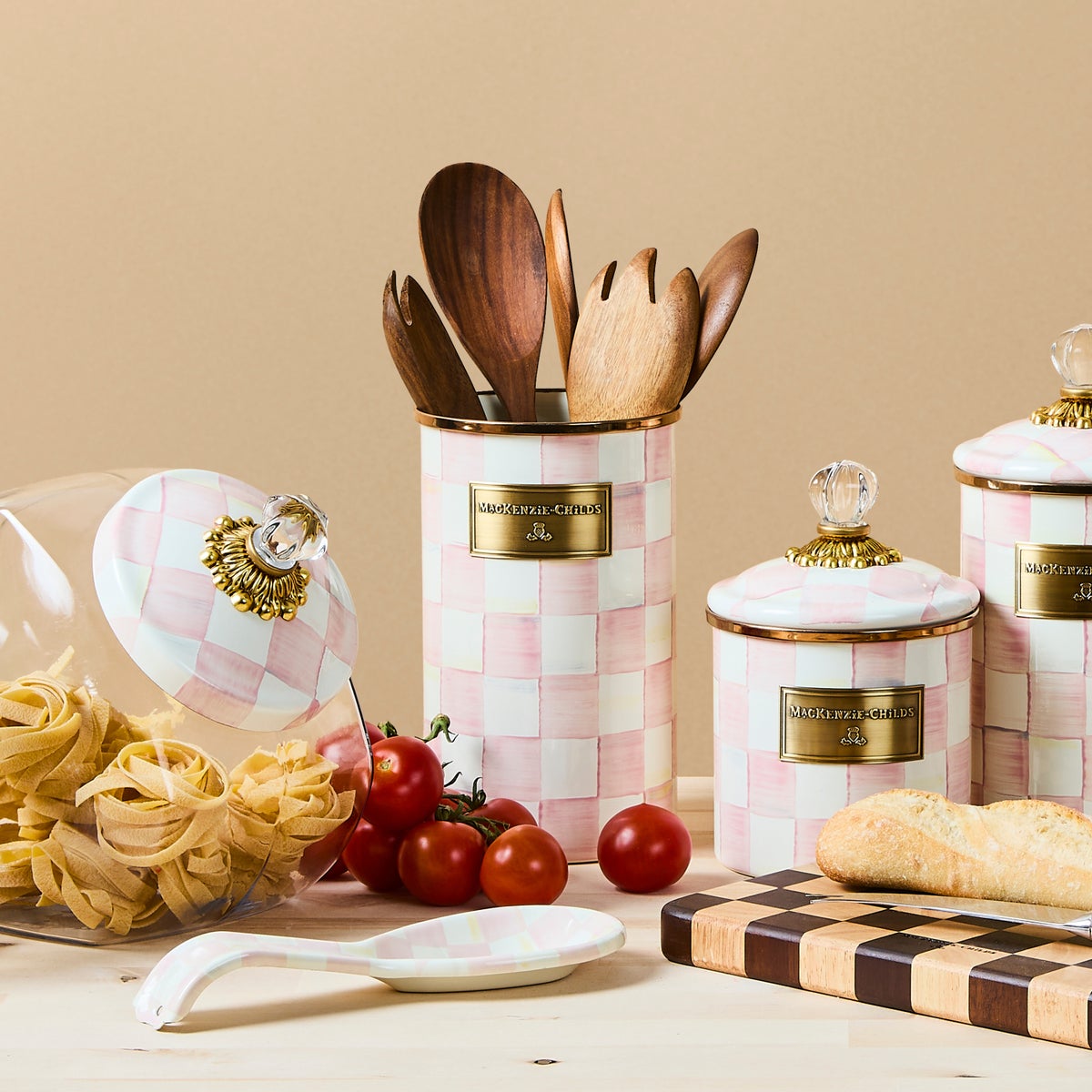 Rosy Check Utensil Holder - Image 4